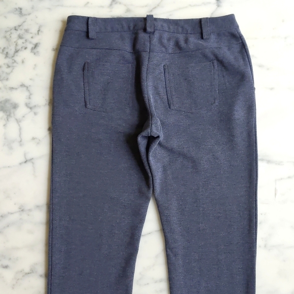 Foreign Exchange High-Waist Soft Woven Fabric Stretch Ankle Pant. - Picture 5 of 6